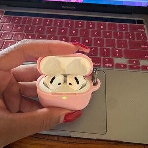 AirPods Max 4